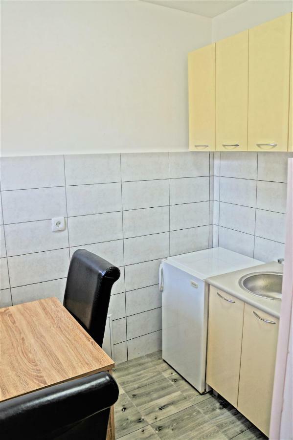 Central Apartment Nikšić Dış mekan fotoğraf